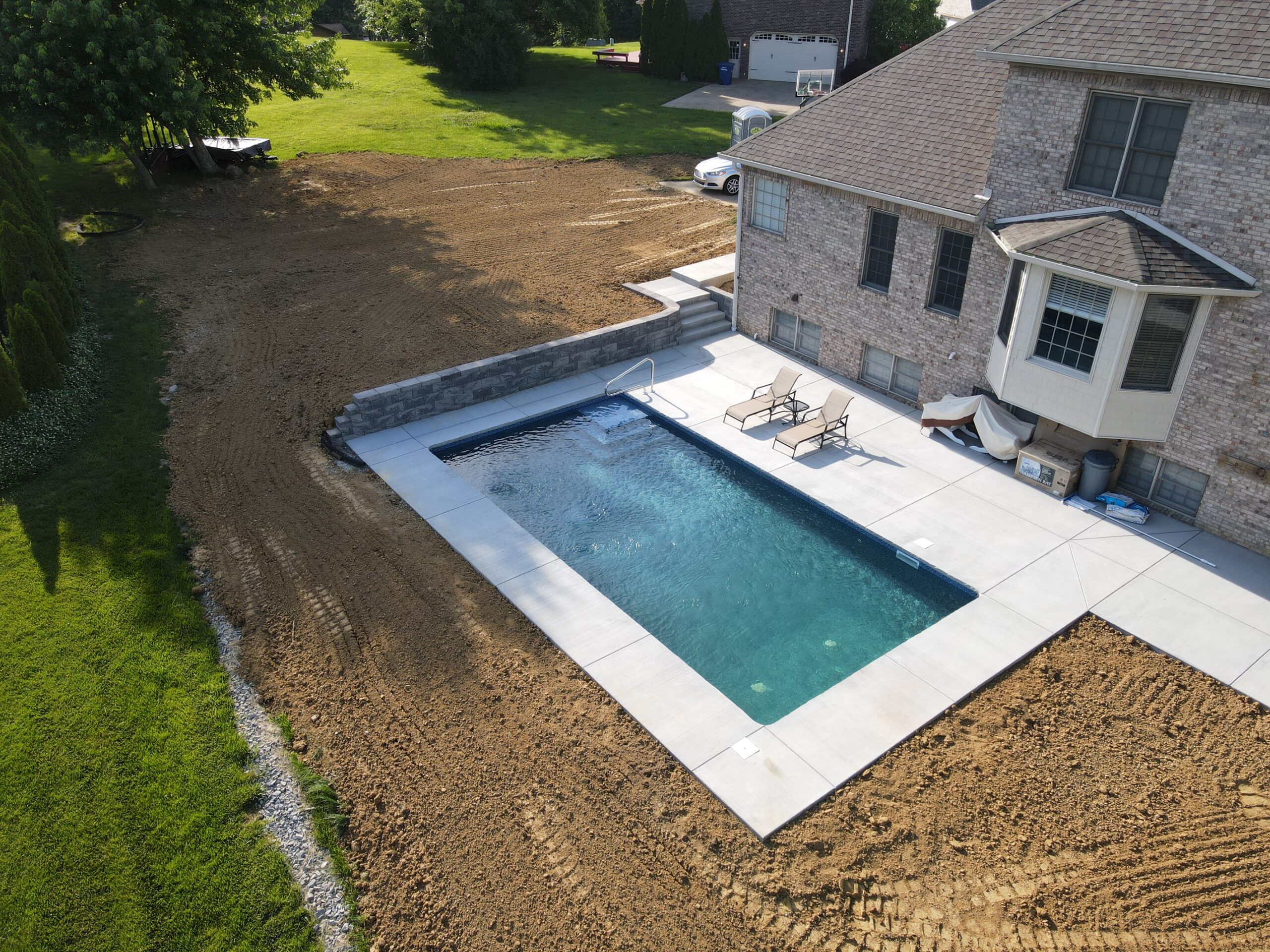 pool construction image