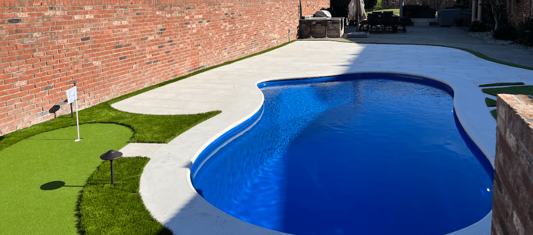 image of why choose fiberglass Pools