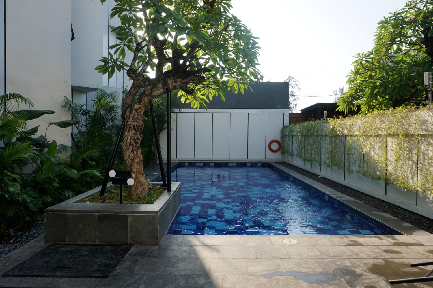 Image of fiberglass pool